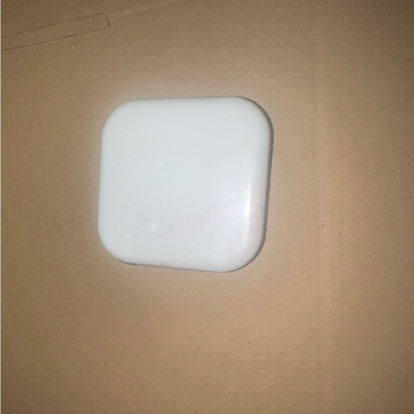 apple earphones with plug - Picture 2 of 3